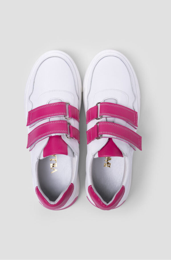 Шкіряні білі кеди з малиновими липучками | 79428