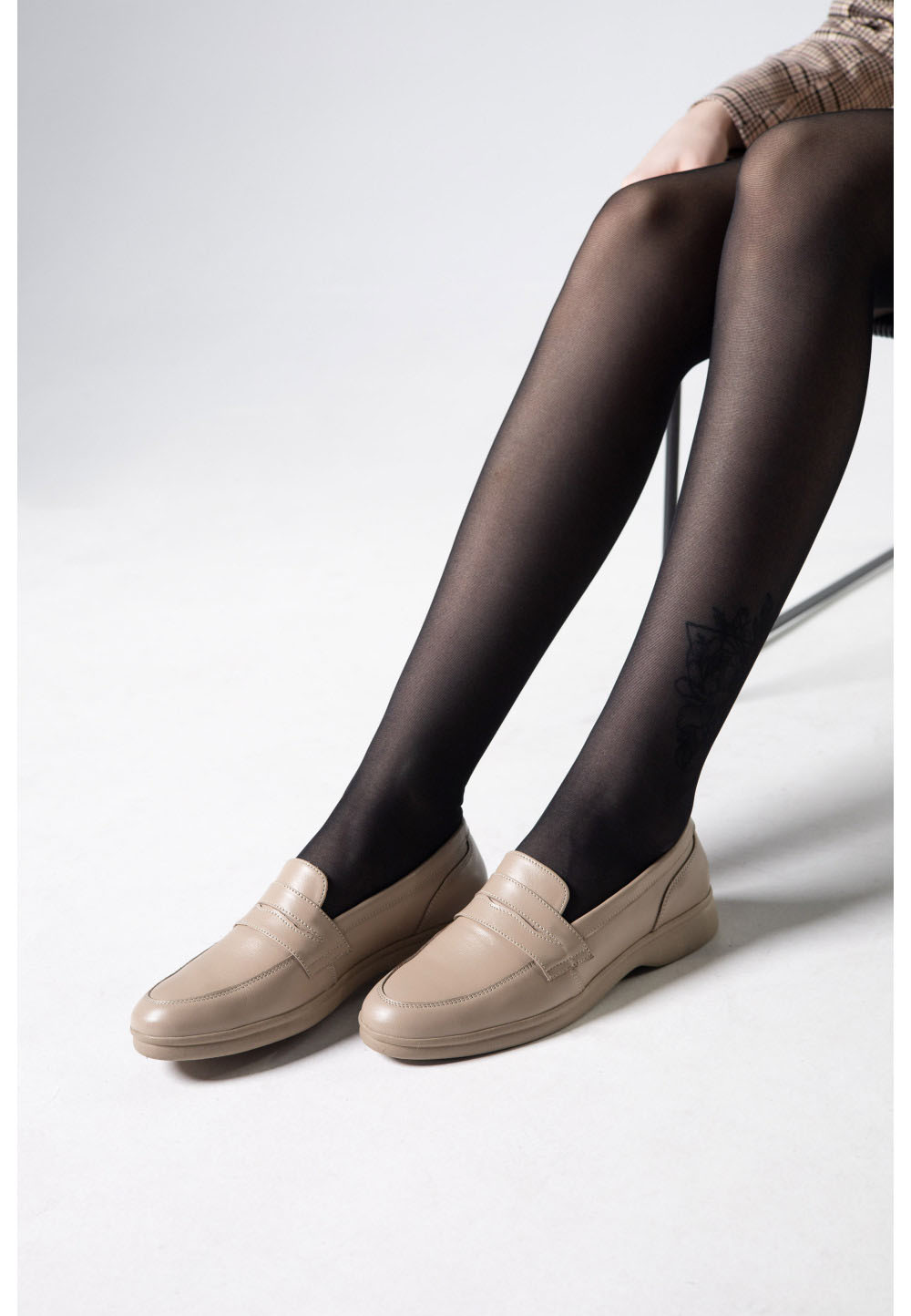 Жіночі шкіряні туфлі бежеві | 79490 Жіночі шкіряні туфлі бежеві | 79490