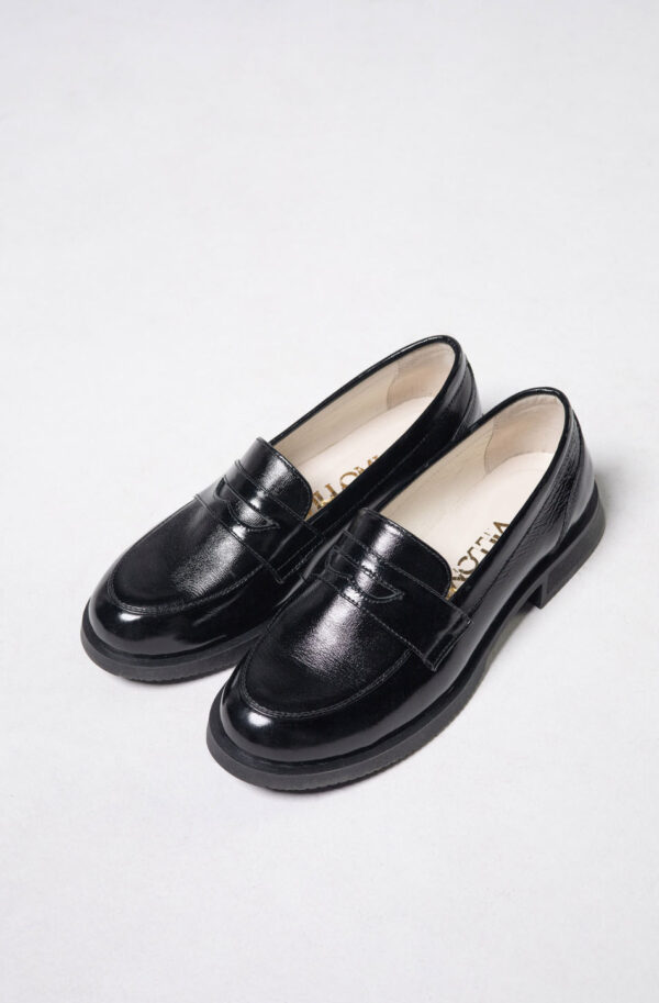 Лаковані туфлі чорні на низькому ходу | 79530