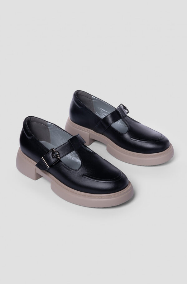 Туфлі чорні з пряжкою на низькому ходу | 78631