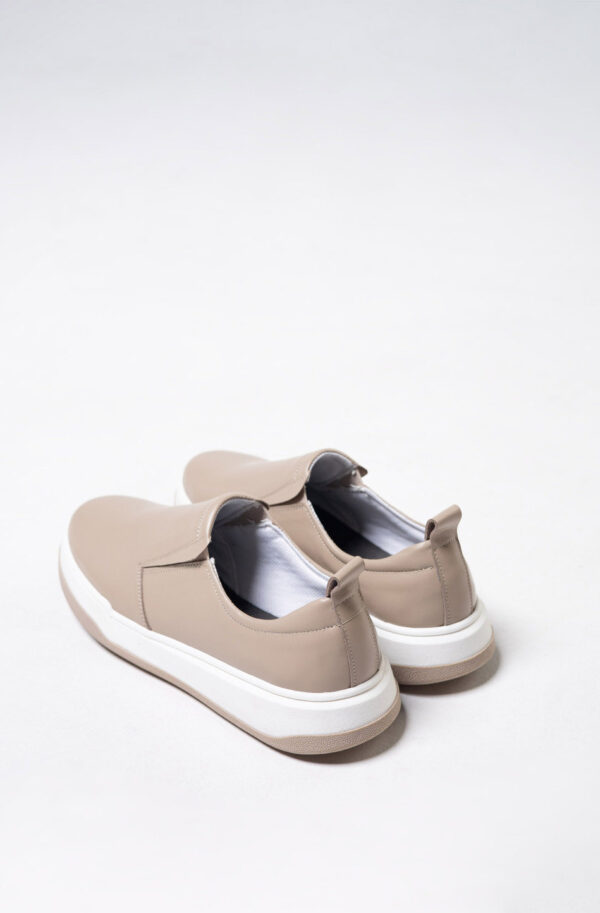 Жіночі шкіряні сліпони капучино | 79380