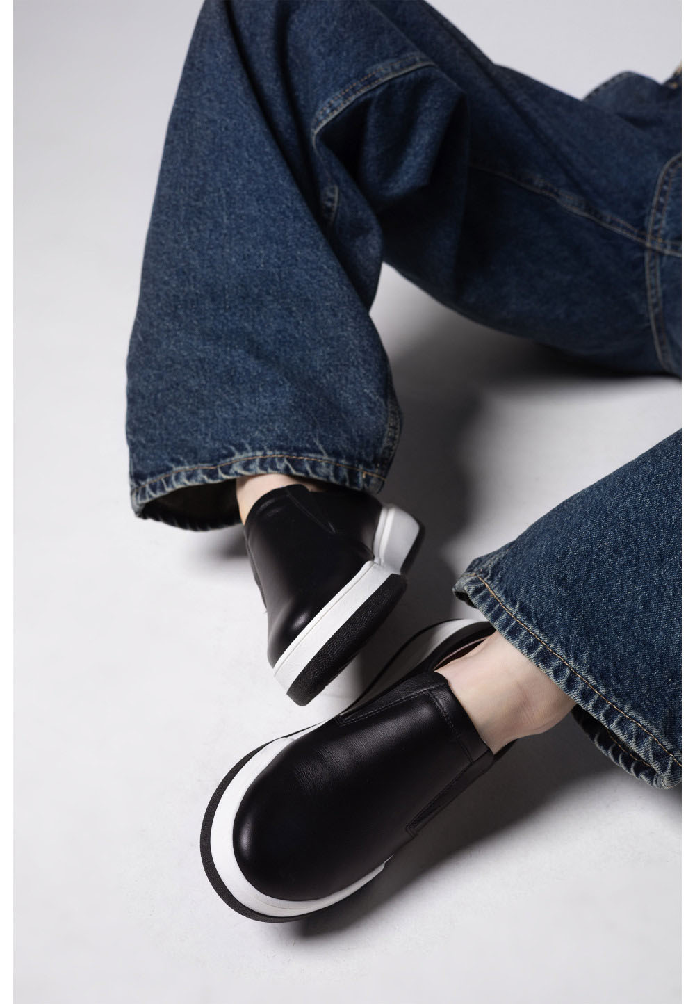 Жіночі шкіряні сліпони чорні | 79393 Жіночі шкіряні сліпони чорні | 79393