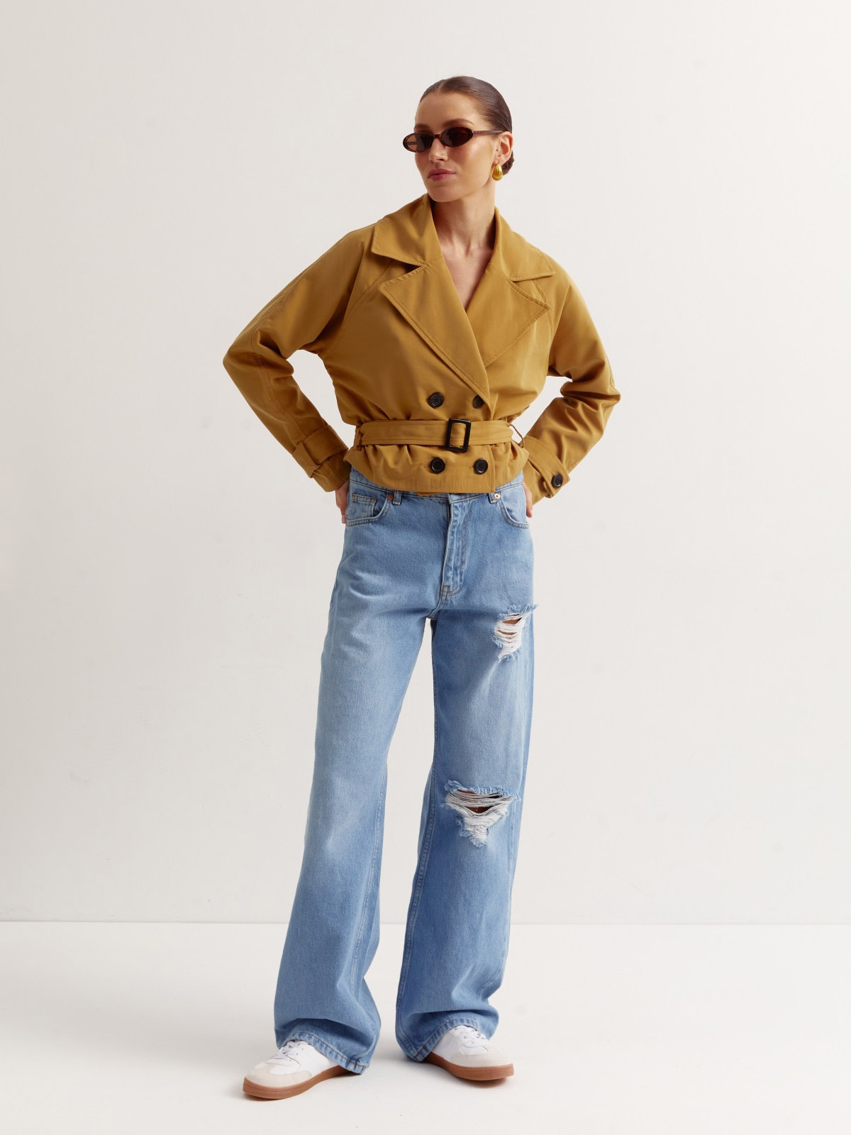 Жіночий короткий плащ-жакет бежевий | 79115