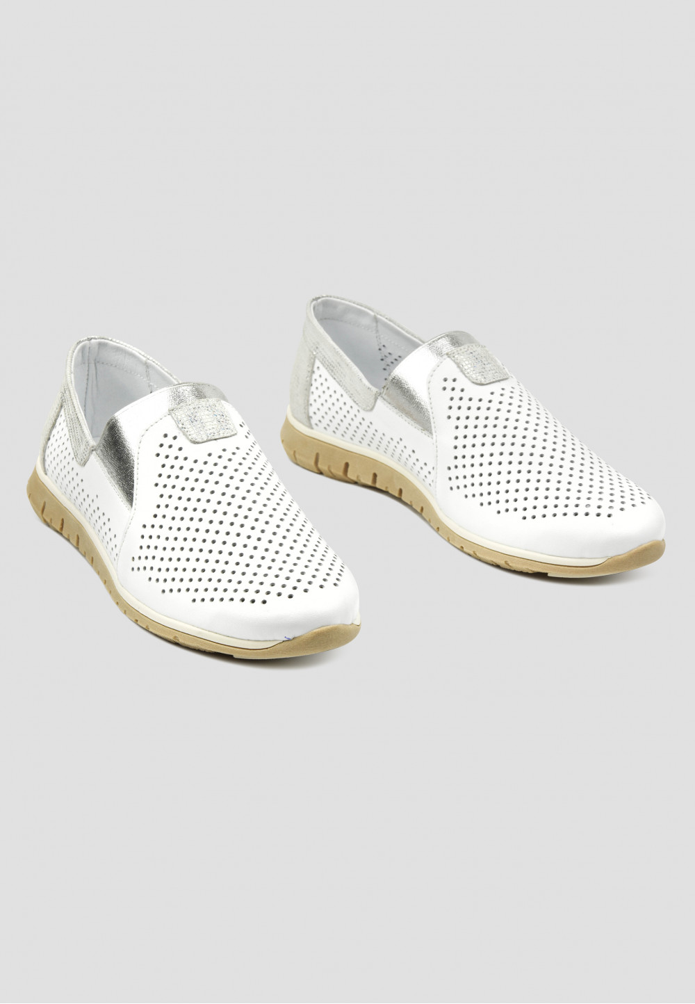 Літні шкіряні мокасини білі з перфорацією | 78778