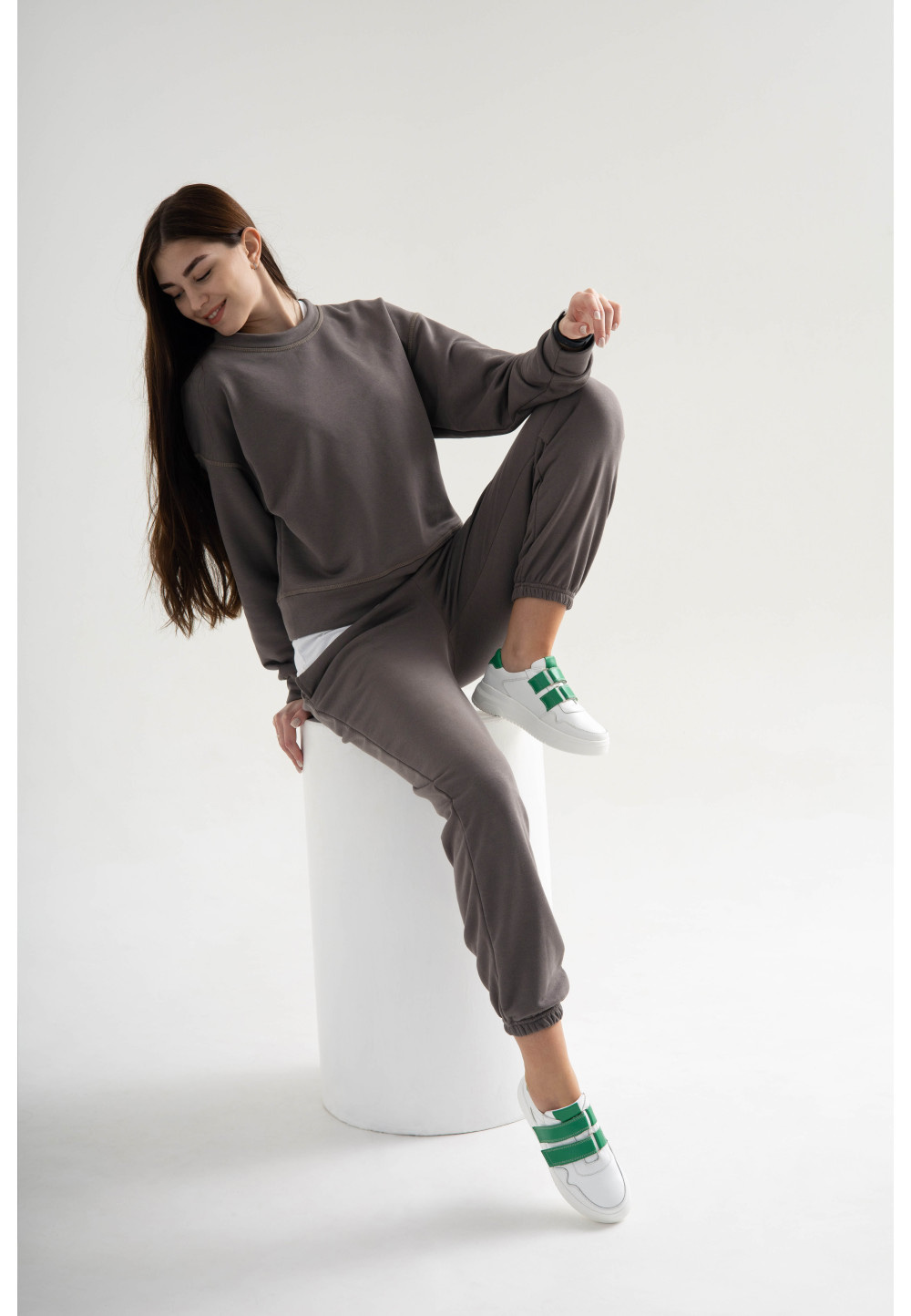 Шкіряні білі кеди із зеленими липучками | 79457 Шкіряні білі кеди із зеленими липучками | 79457