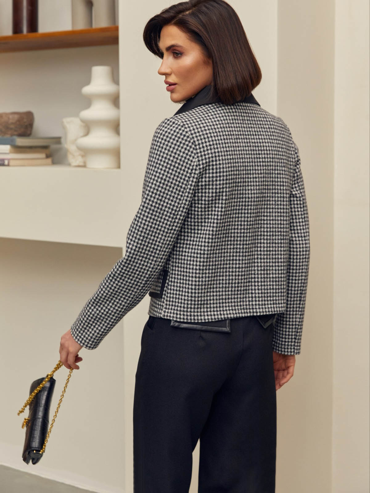 Короткий жакет у клітинку чорно-білий | 79105