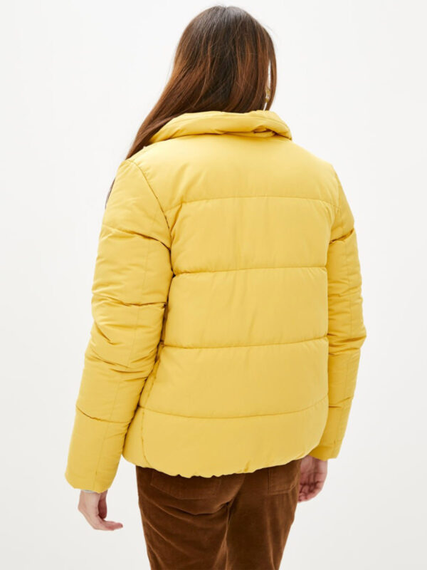 Демісезонна куртка жовта з коміром-стійкою | 79651