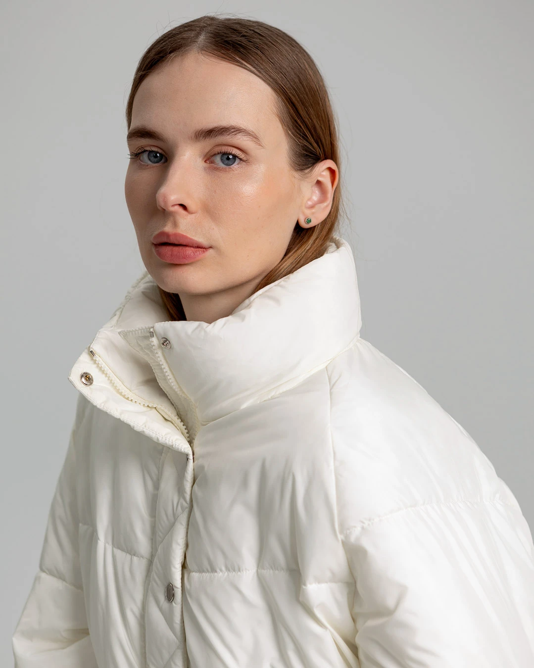 Демісезонна коротка куртка oversize молочна | 78403