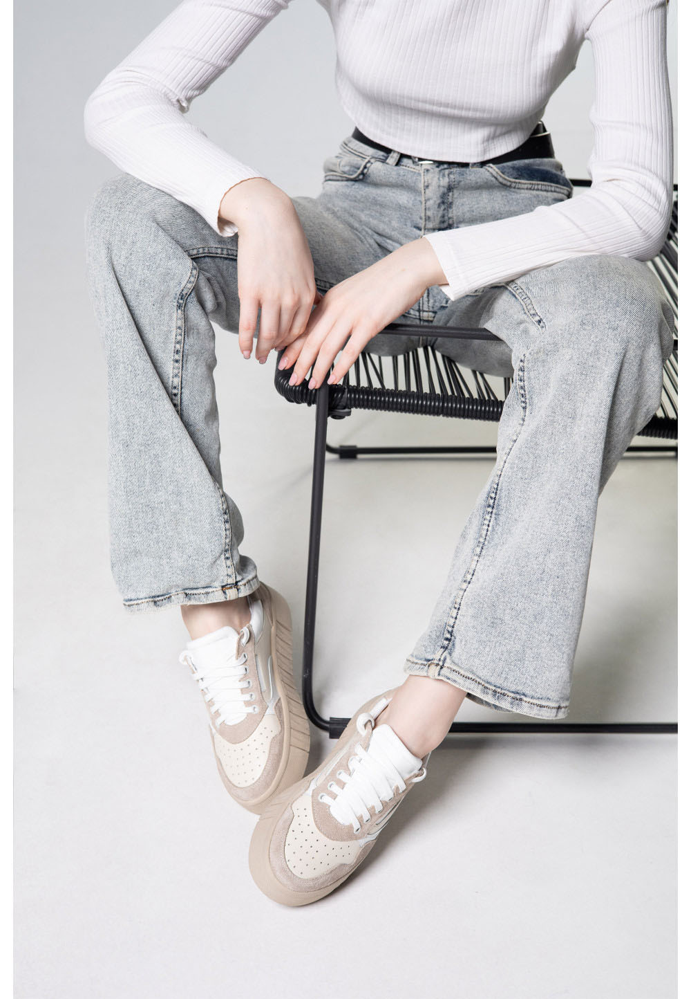 Жіночі кеди на платформі бежево-білі | 79402
