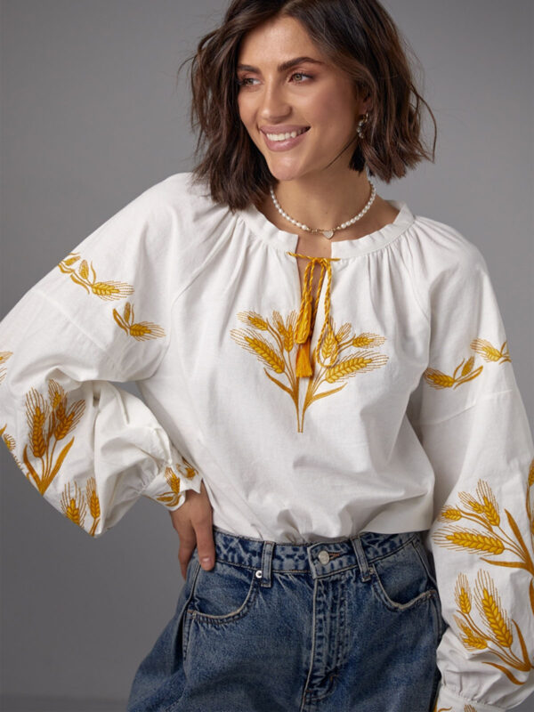 Бавовняна блуза молочна з вишивкою Колоски | 79773