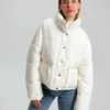 Демісезонна коротка куртка oversize молочна | 78403