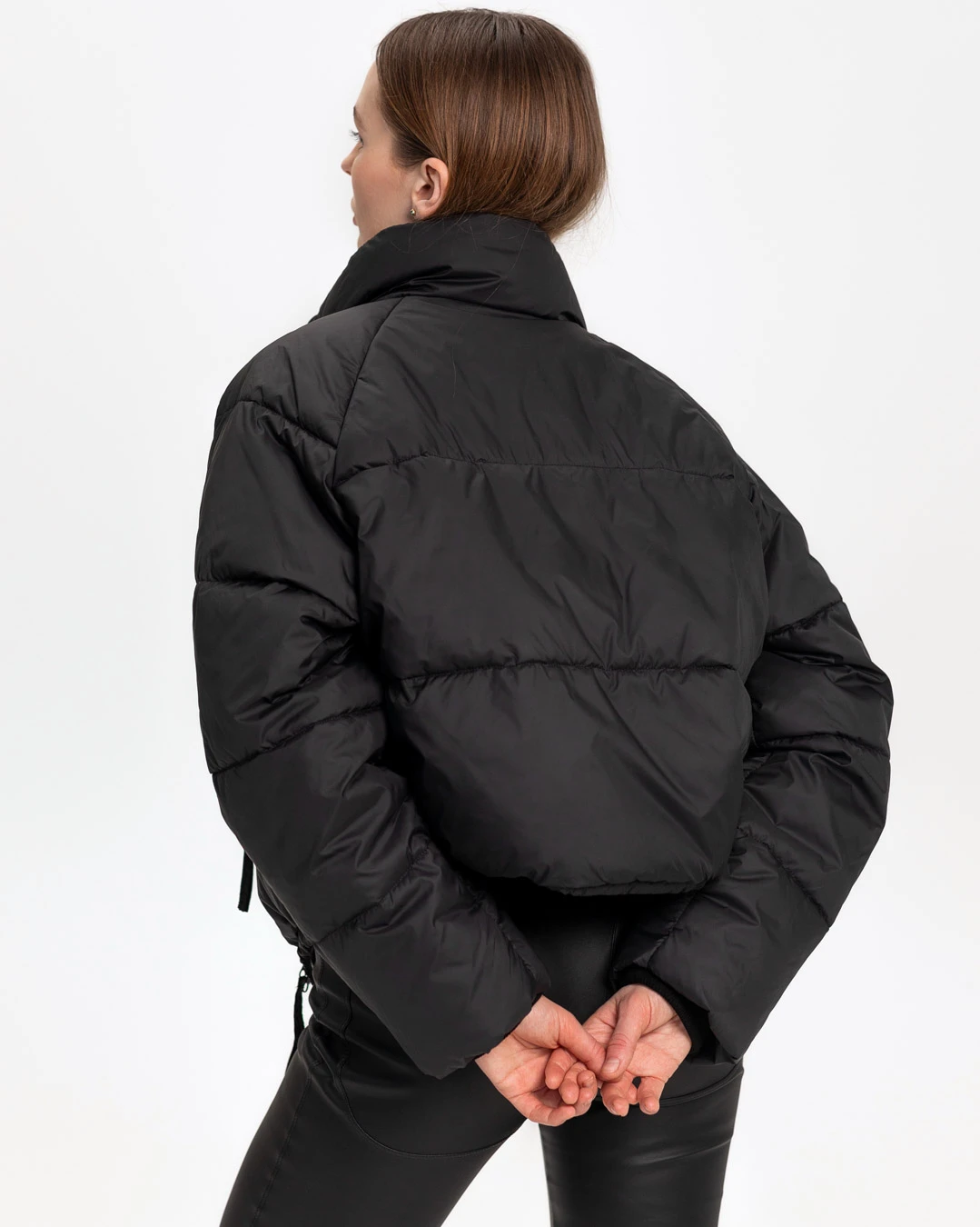 Демісезонна коротка куртка oversize чорна | 78373