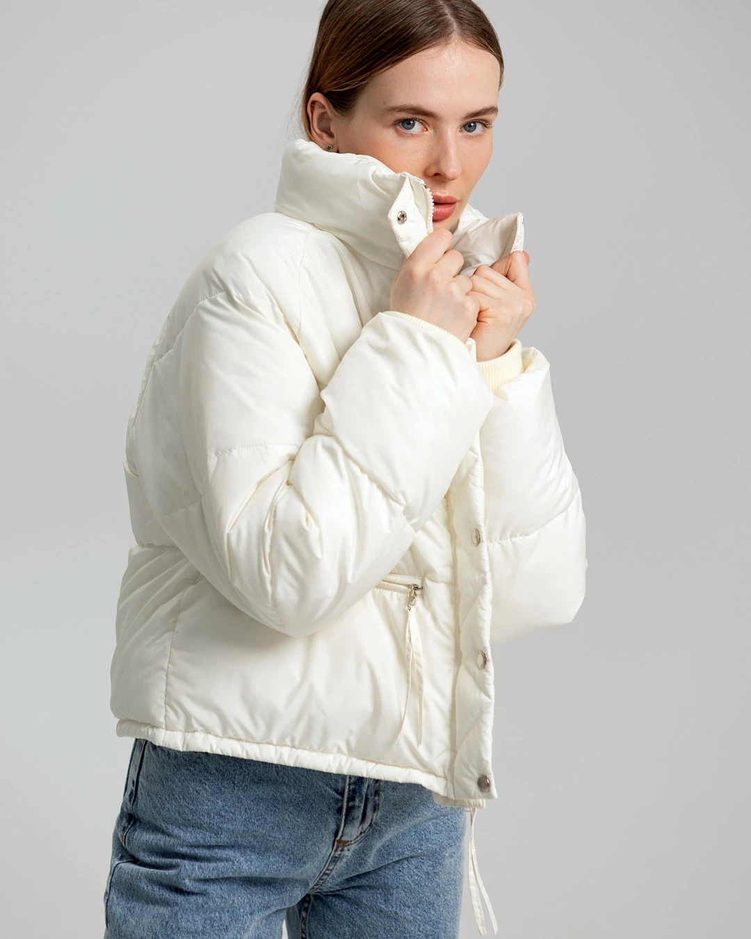 Демісезонна коротка куртка oversize молочна | 78403