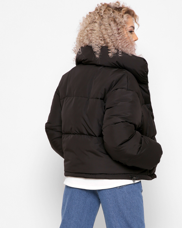 Демісезонна куртка чорна з високим коміром | 78364 Демісезонна куртка чорна з високим коміром | 78364