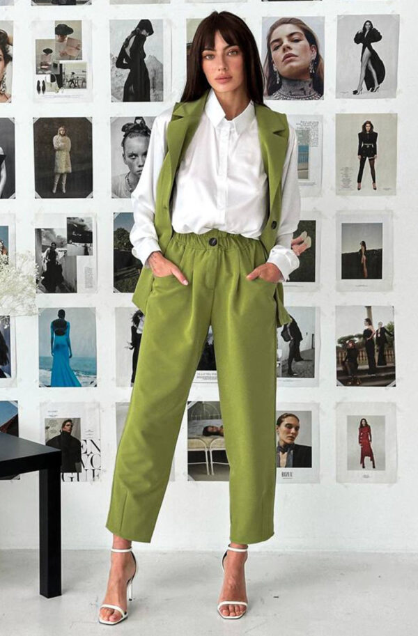 Костюм зі штанами та жилетом оливковий | 81001