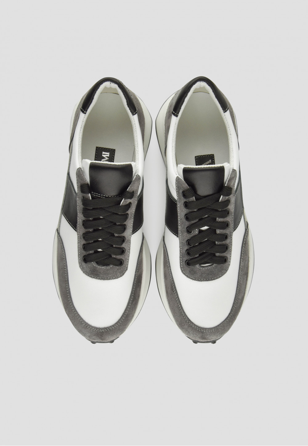 Жіночі кросівки біло-сірі зі вставками замші | 80323