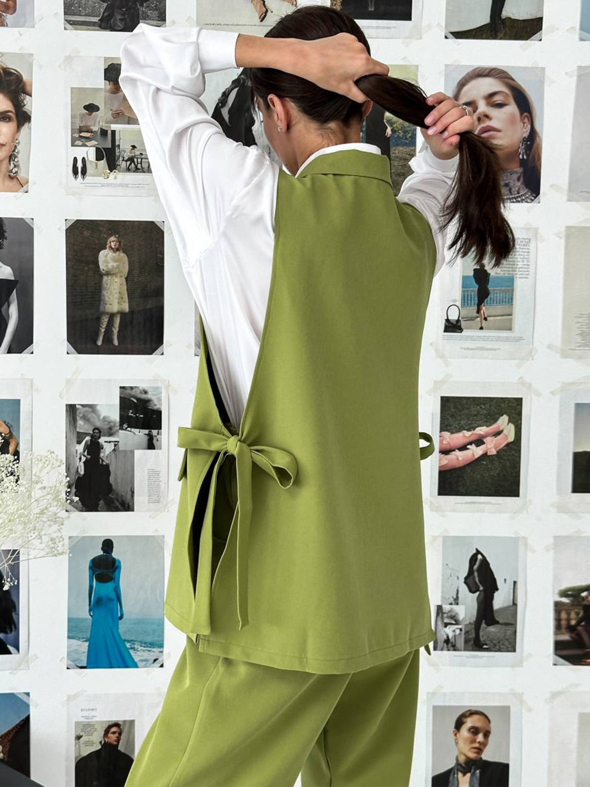 Костюм зі штанами та жилетом оливковий | 81001