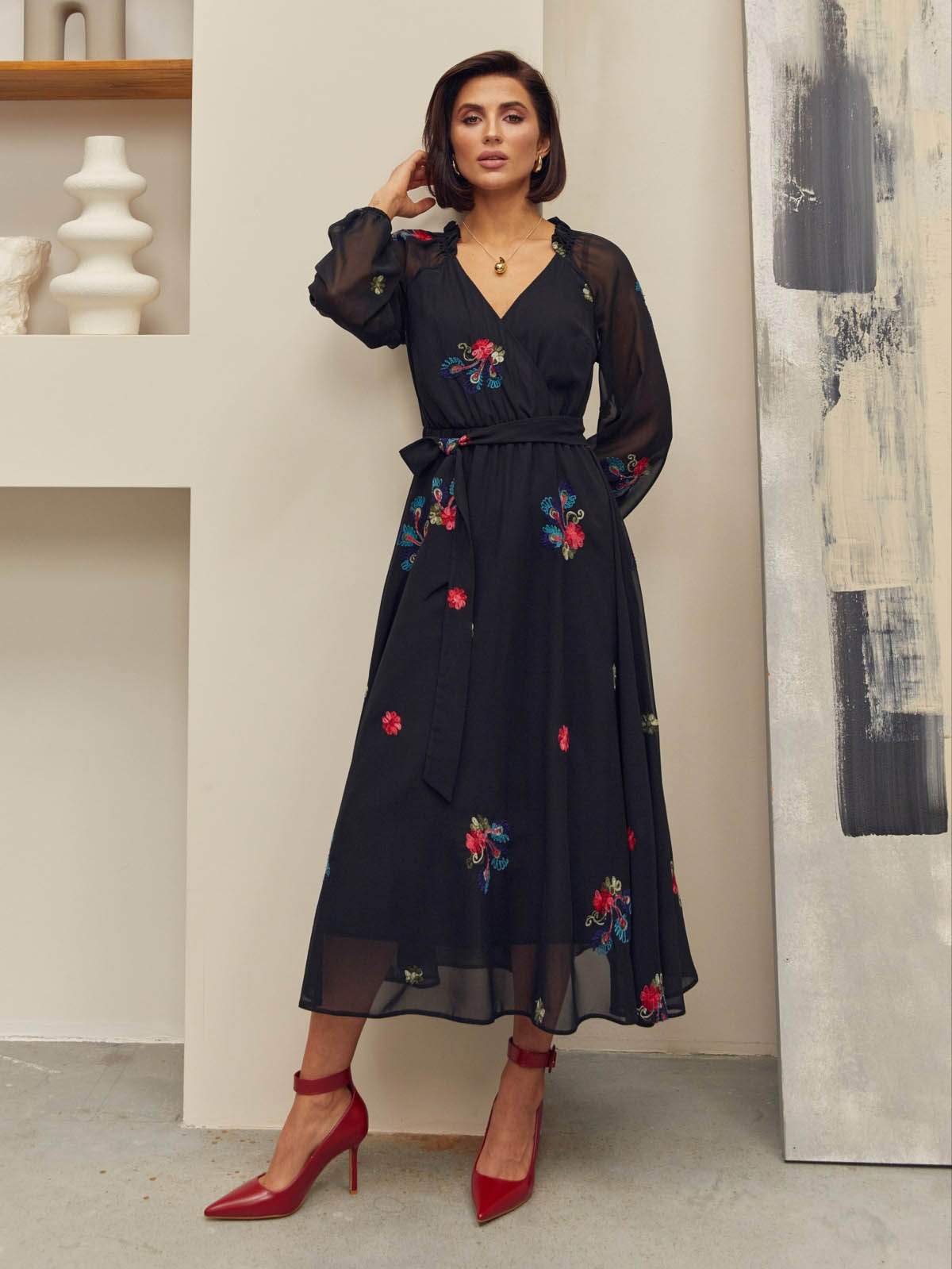 Довга шифонова сукня чорна з вишивкою | 79966