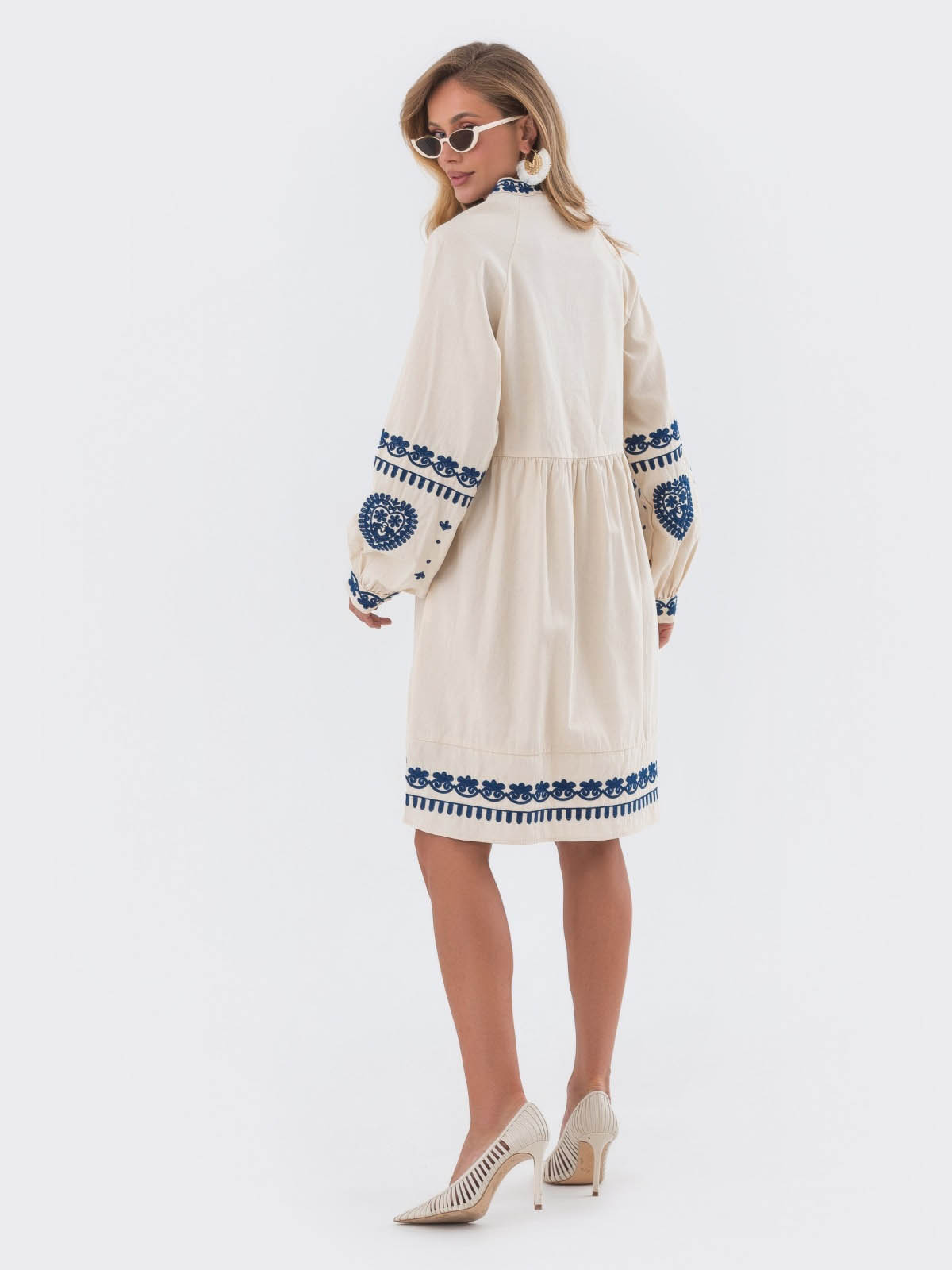 Сукня-вишиванка бежева вільного крою | 80931 Сукня-вишиванка бежева вільного крою | 80931