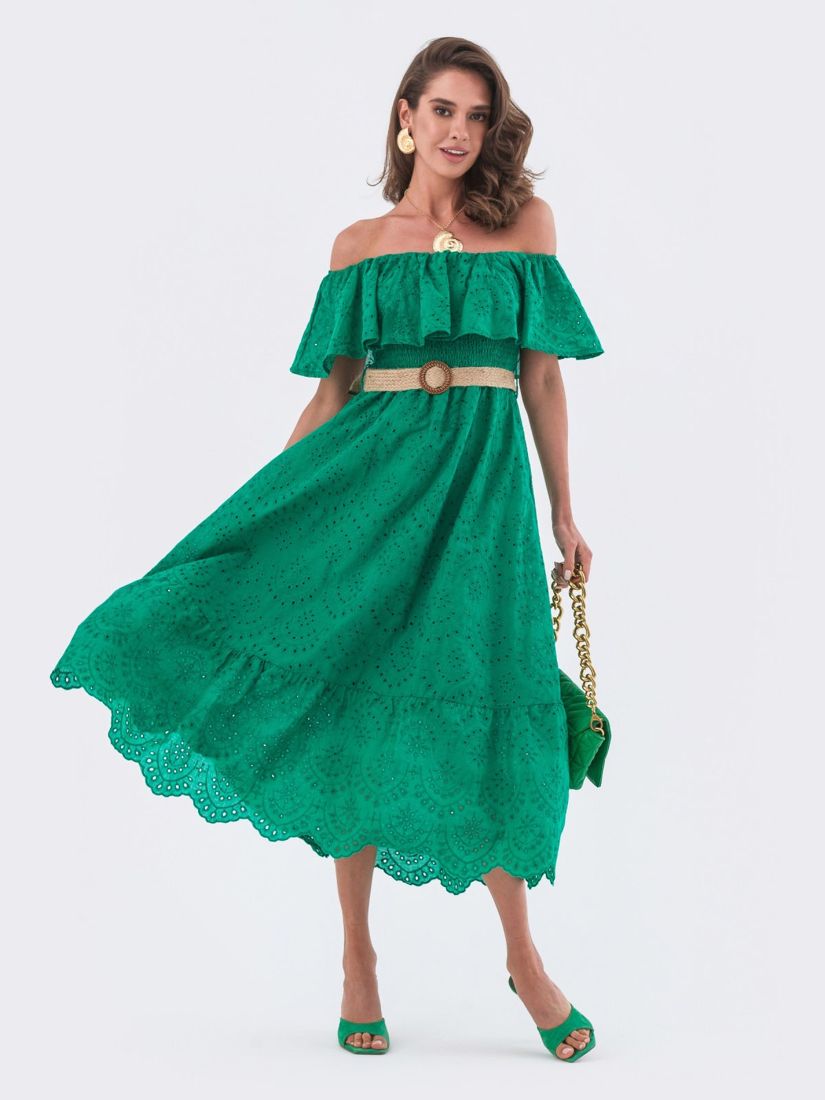 Сукня з прошви зелена з відкритими плечима | 82043