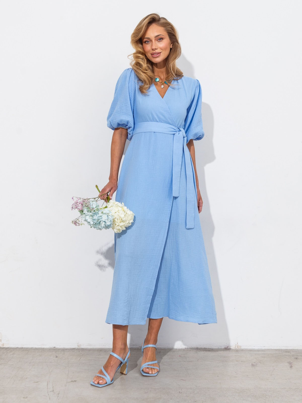 Літня сукня на запах із мусліну блакитна | 82283