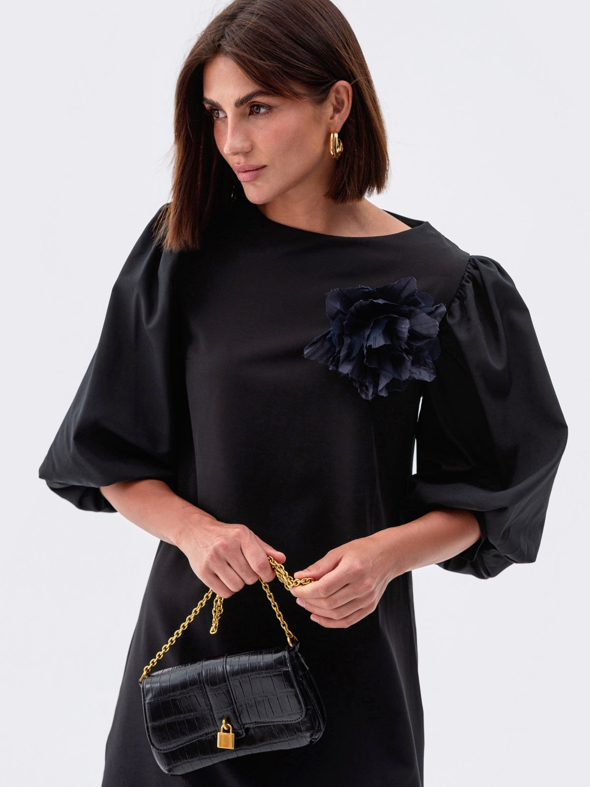 Чорна сукня А-силуету з тіару | 83363