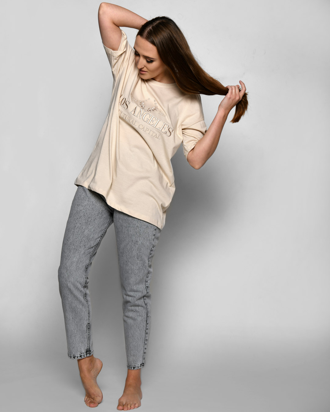Подовжена футболка бежева Los Angeles | 83159 Подовжена футболка бежева Los Angeles | 83159