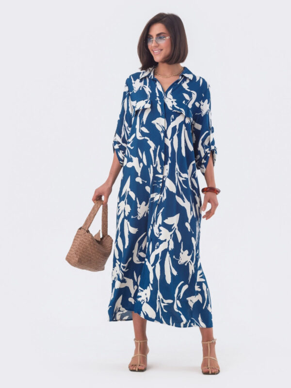 Сукня-сорочка вільного крою в синій принт | 82400