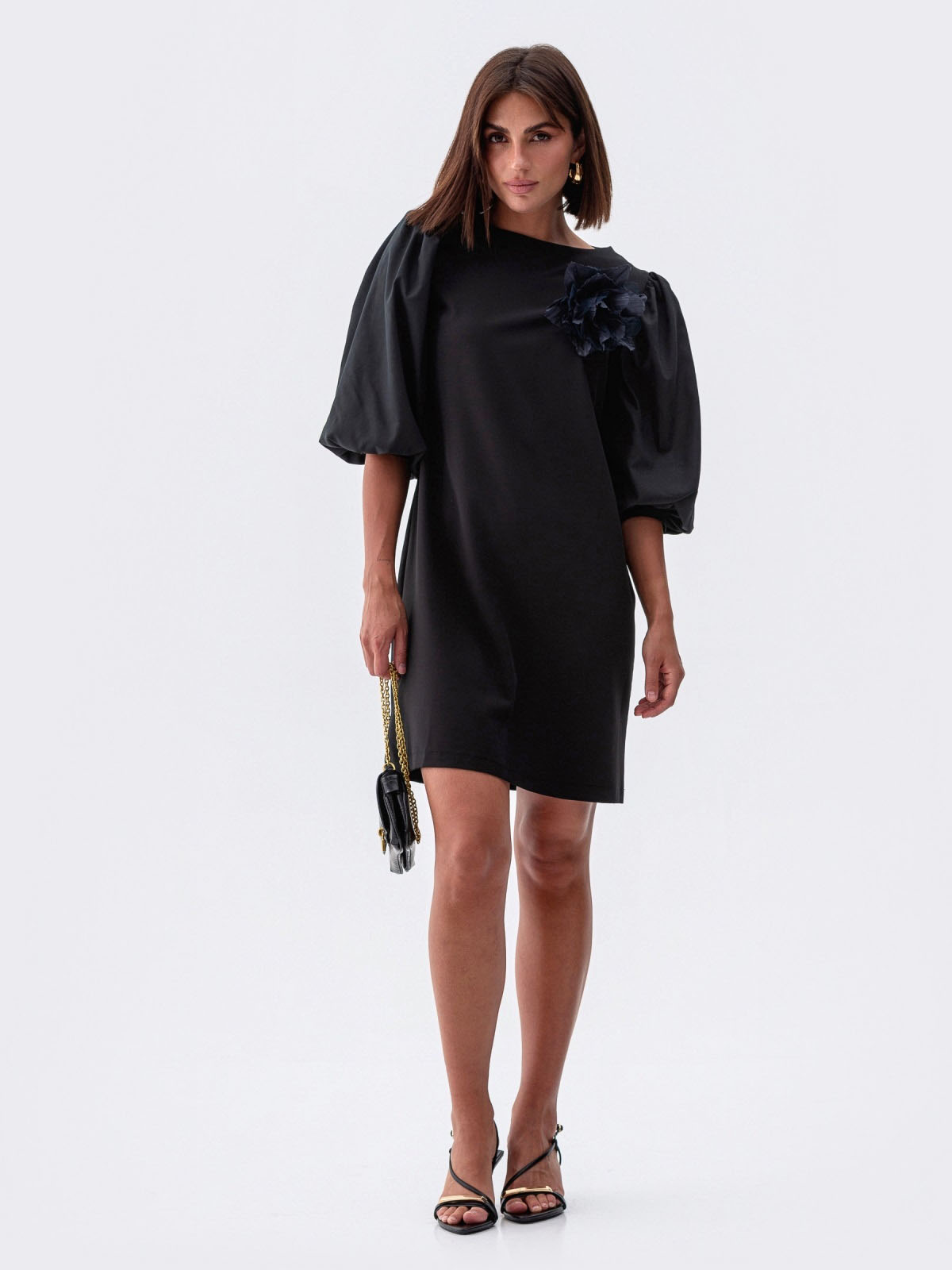 Чорна сукня А-силуету з тіару | 83363