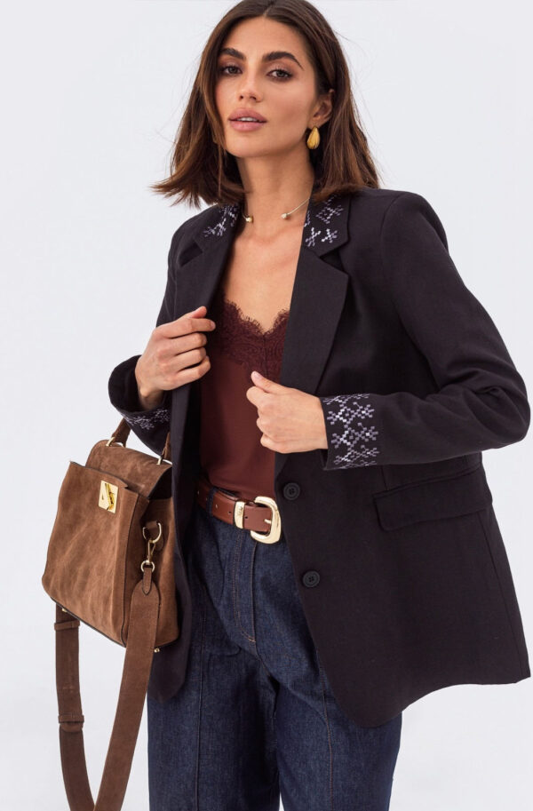 Жіночий бавовняний піджак чорний з вишивкою | 83756