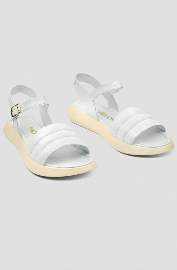 Шкіряні білі босоніжки на низькому ходу | 83834