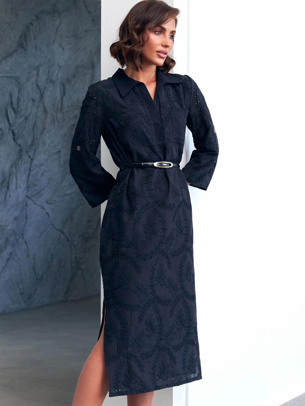 Сукня чорна з прошви з розрізами з боків | 85094