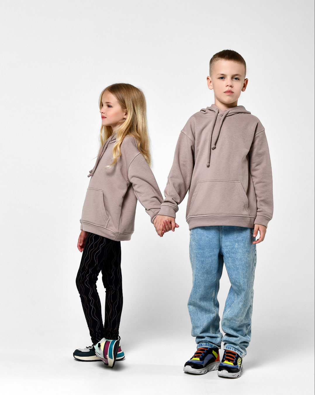 Зручний дитячий худі бежевий | 86221 Зручний дитячий худі бежевий | 86221