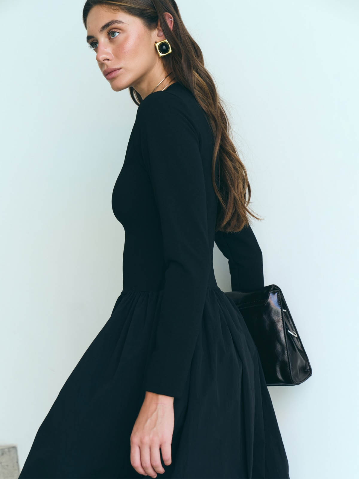 Трикотажна сукня чорна зі спідницею балон | 86071 Трикотажна сукня чорна зі спідницею балон | 86071