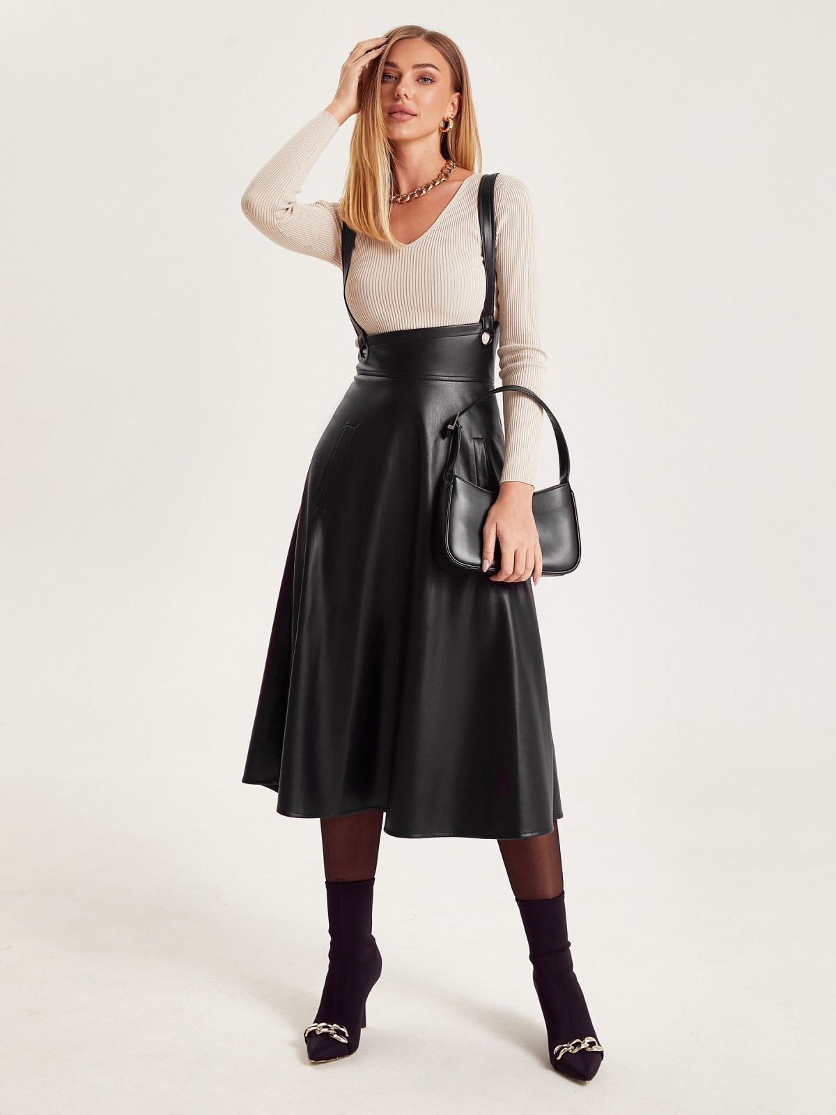Шкіряна спідниця з бретелями чорна | 86479 Шкіряна спідниця з бретелями чорна | 86479