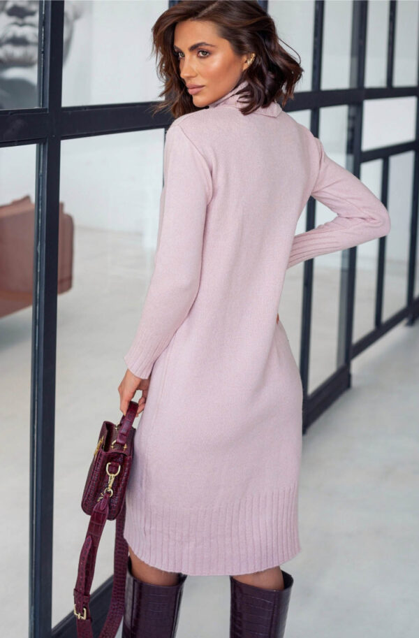 Трикотажна сукня-гольф пудрова | 86592