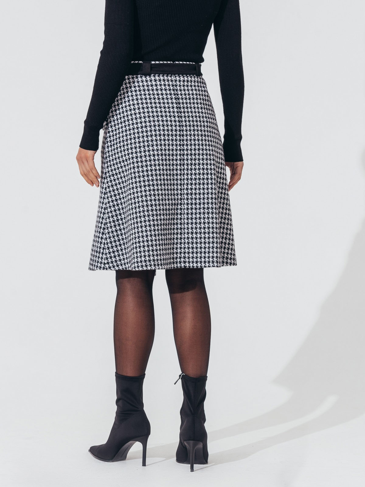 Спідниця-трапеція у гусячу лапку чорно-біла | 86404 Спідниця-трапеція у гусячу лапку чорно-біла | 86404