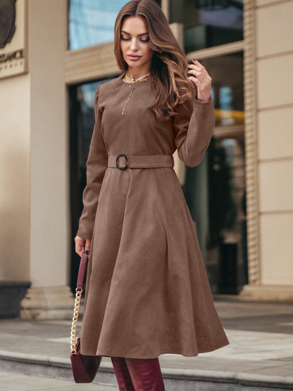 Сукня розкльошена з мікровельвету коричнева | 87412 Сукня розкльошена з мікровельвету коричнева | 87412