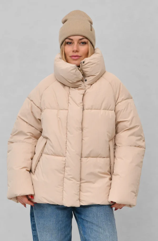 Зимовий короткий пуховик бежевий | 87179