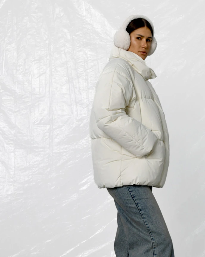 Зимовий короткий пуховик молочний | 87167