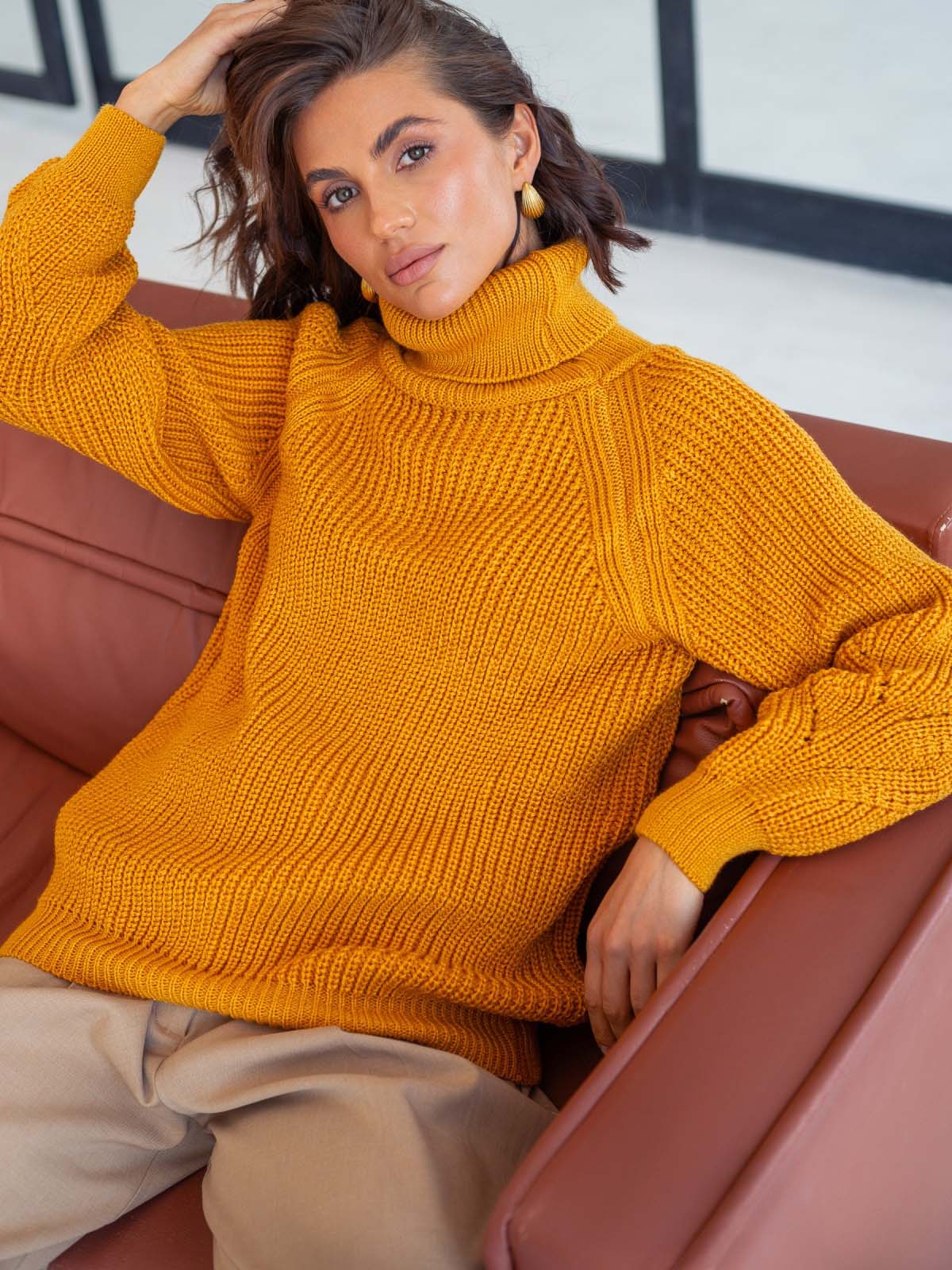 Вовняний светр дрібної в'язки гірчичний | 87030 Вовняний светр дрібної в'язки гірчичний | 87030