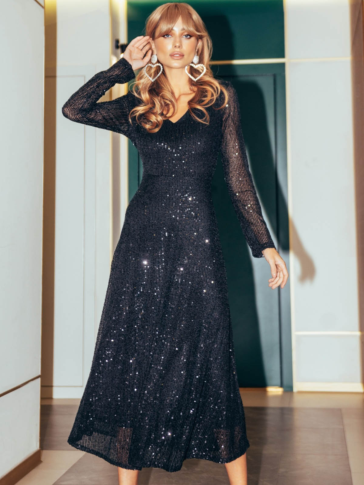 м Довга вечірня сукня чорна з паєтками | 86819