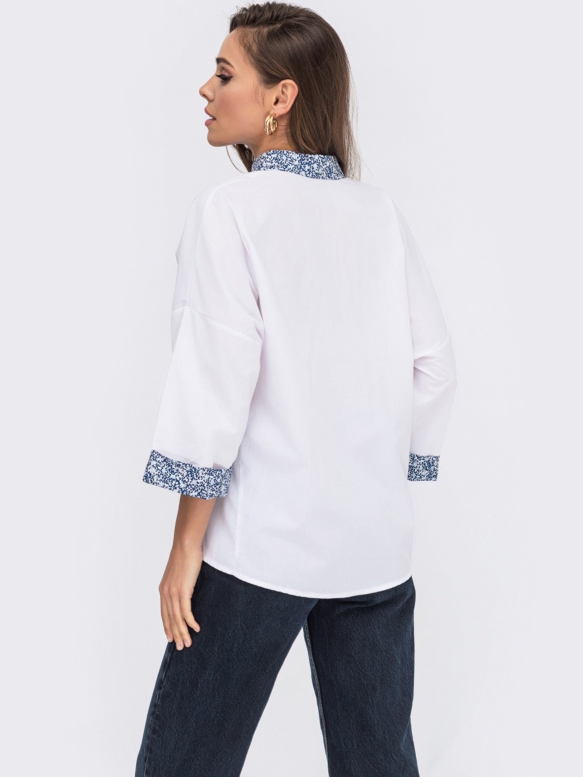 Блузка в стилі оверсайз біла з вишивкою | 88374 Блузка в стилі оверсайз біла з вишивкою | 88374