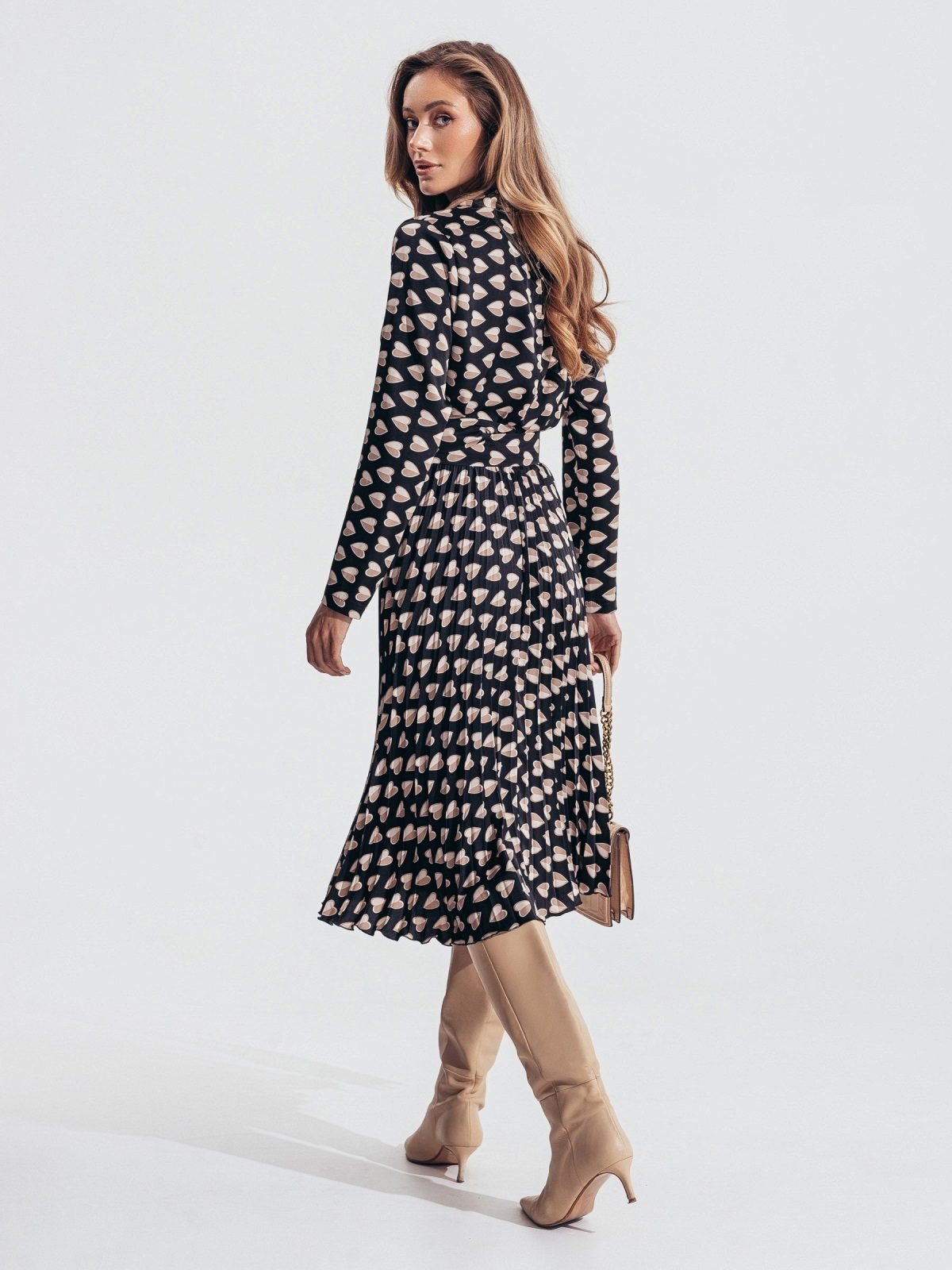 Сукня в принт з плісированою спідницею чорна | 88315 Сукня в принт з плісированою спідницею чорна | 88315