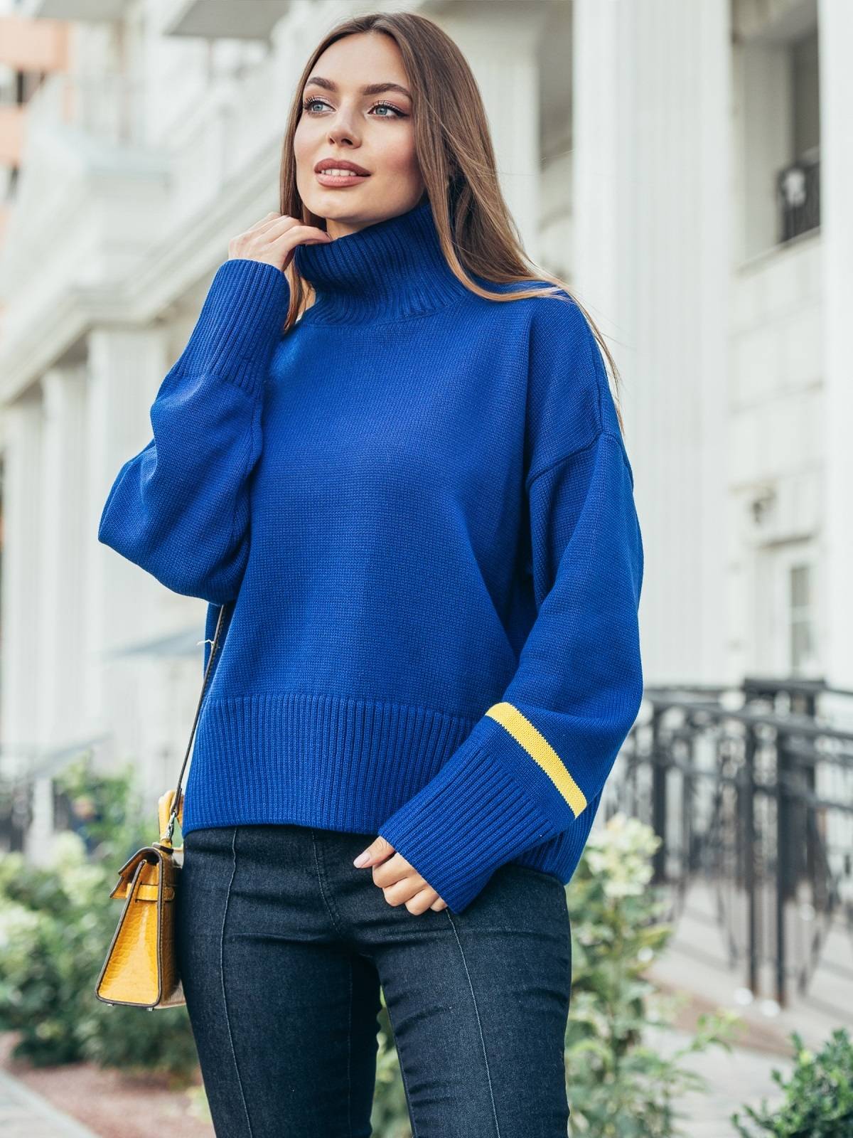Светр оверсайз з високим коміром синій | 88729 Светр оверсайз з високим коміром синій | 88729
