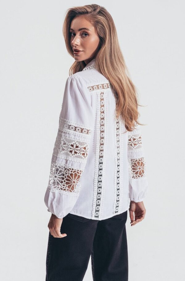 Сорочка з мереживом та перфорацією біла | 88766