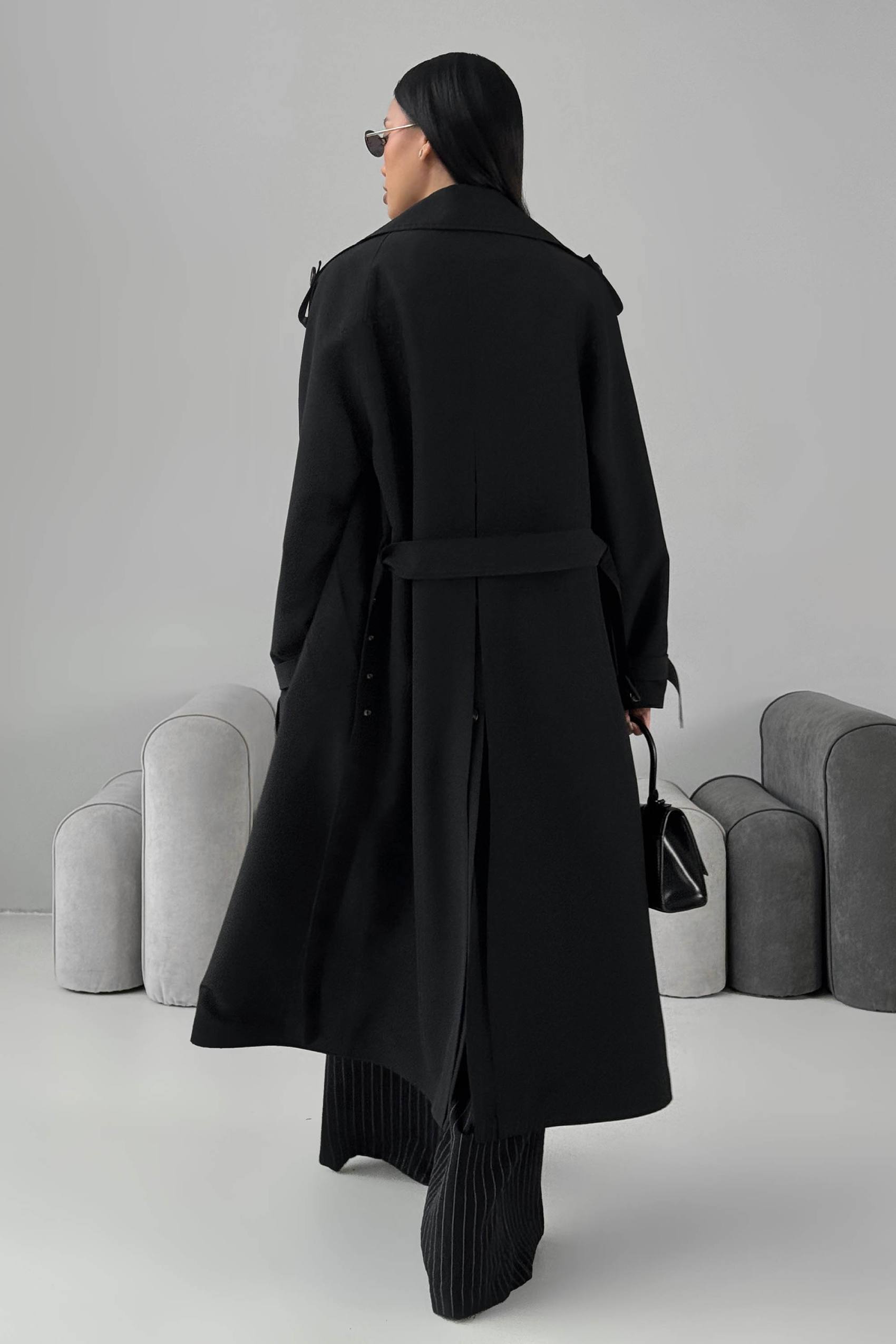 Довгий двобортний тренч чорний | 88503 Довгий двобортний тренч чорний | 88503