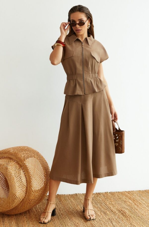 Літній костюм-двійка бежевий зі спідницею | 89114