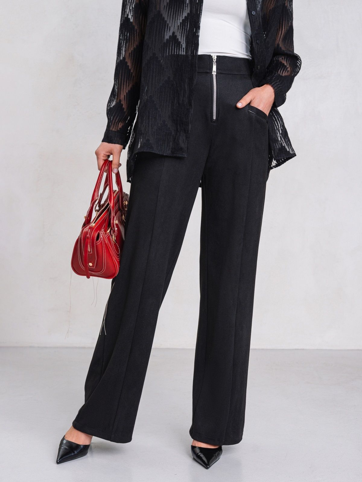 Прямі замшеві штани чорні в класичному стилі | 88984 Прямі замшеві штани чорні в класичному стилі | 88984