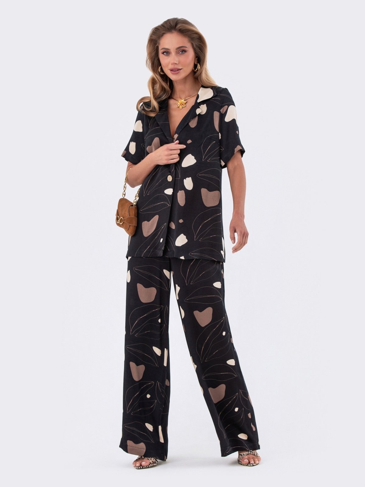 Атласний костюм-двійка в піжамному стилі | 89476